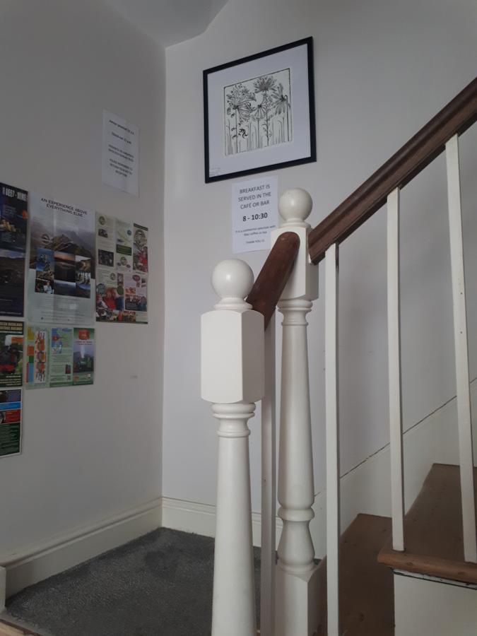 Ty Glyndwr Bunkhouse, Bar And Cafe Hostel Caernarfon Exterior foto